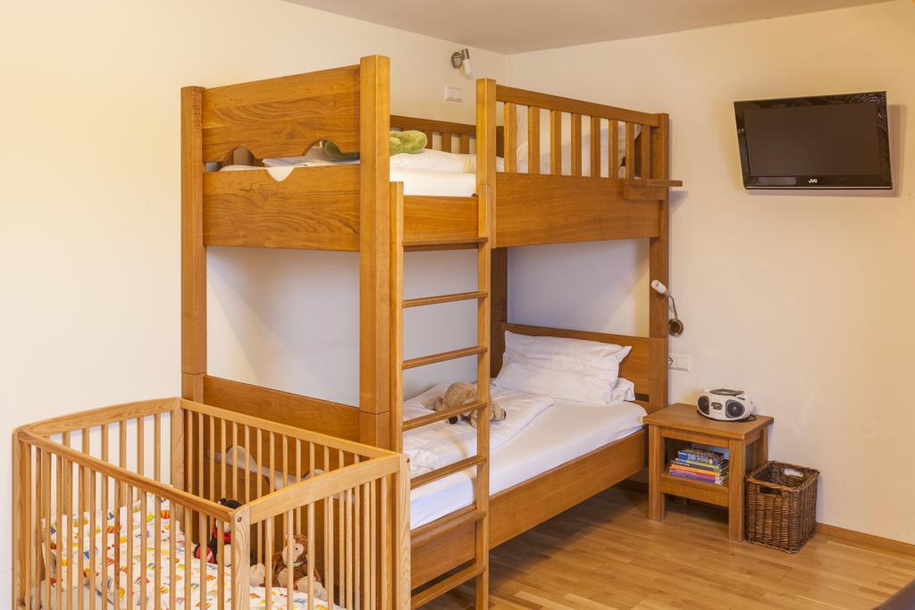 Hotel Hofgut Tiergarten Aulendorf Extérieur photo