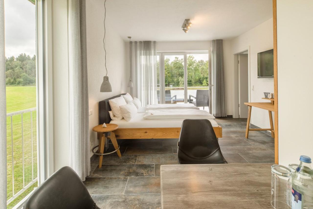 Hotel Hofgut Tiergarten Aulendorf Extérieur photo